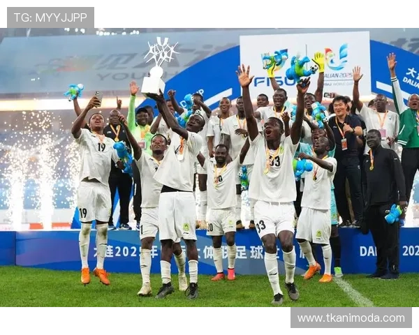 历届世界杯冠军表：分析不同国家夺冠次数及其背后的足球发展历程